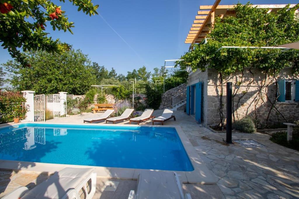 Stone House Kula Milica Villa Mala Cista Exterior photo
