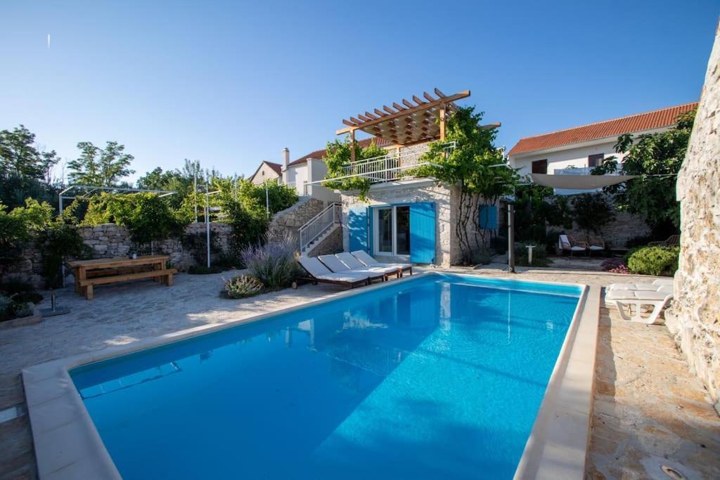 Stone House Kula Milica Villa Mala Cista Exterior photo